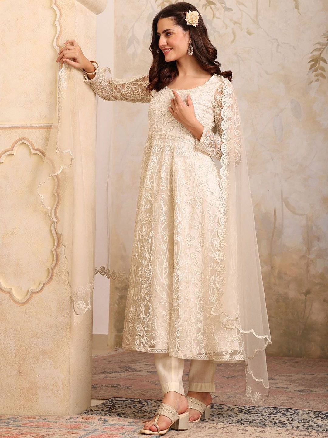 Women Floral Embroidered Round Neck Anarkali Kurta With Trousers & Dupatta 2