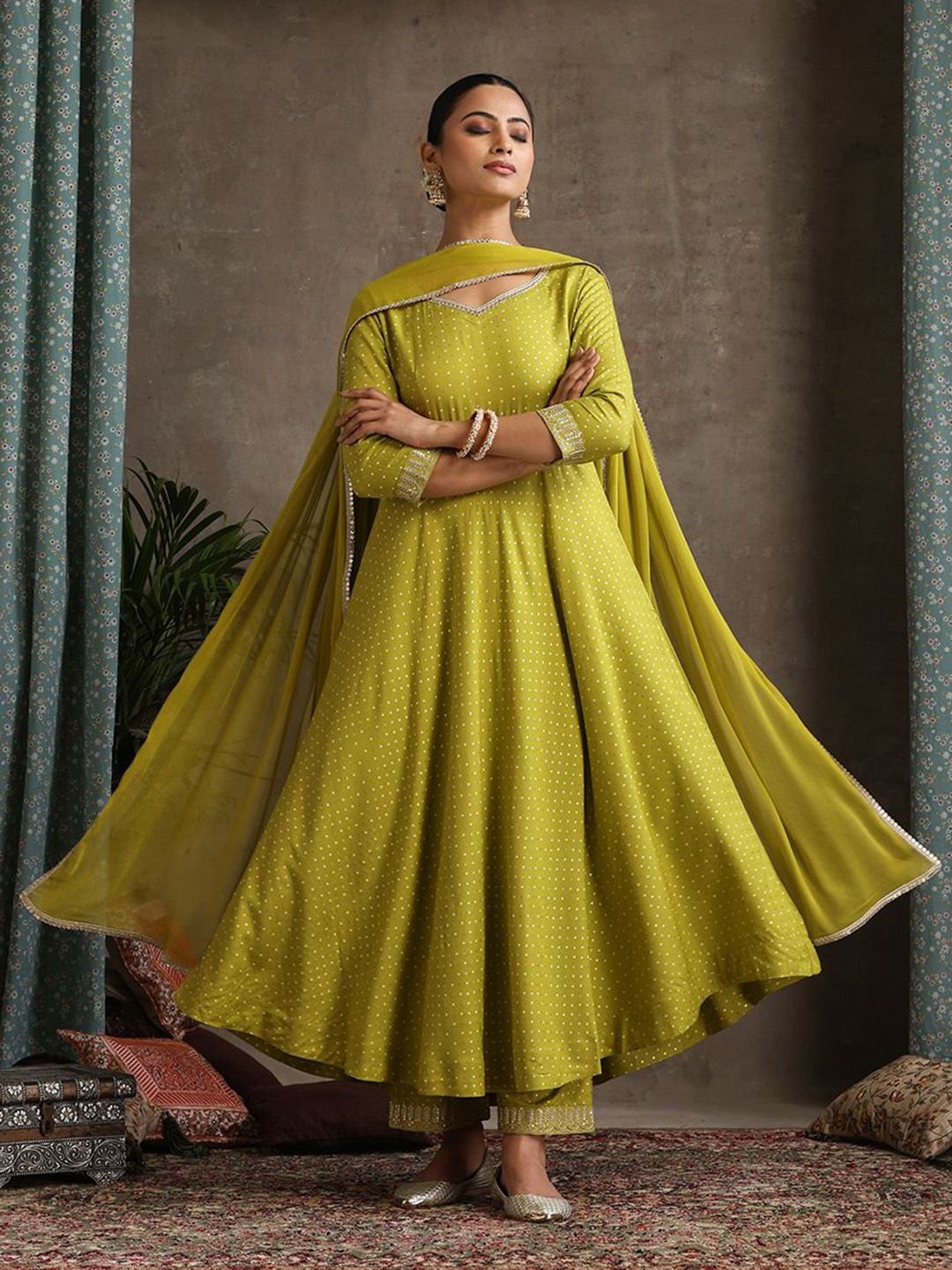 Floral Printed Sweet Heart Neck Anarkali Kurta with Palazzos & With Dupatta